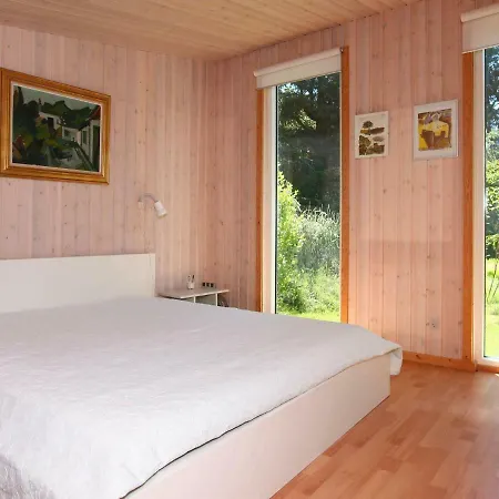 Two-bedroom Holiday In 7 Dannemare